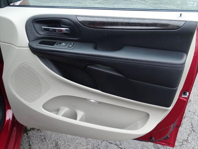 used 2014 Dodge Grand Caravan car, priced at $9,500