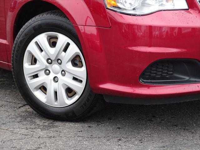 used 2014 Dodge Grand Caravan car, priced at $9,500