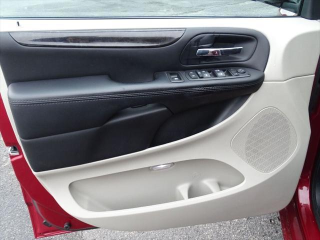 used 2014 Dodge Grand Caravan car, priced at $9,500