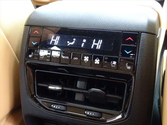used 2024 Jeep Grand Cherokee car, priced at $53,998