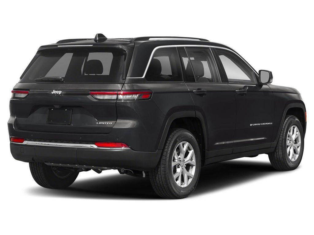 new 2025 Jeep Grand Cherokee car, priced at $47,330