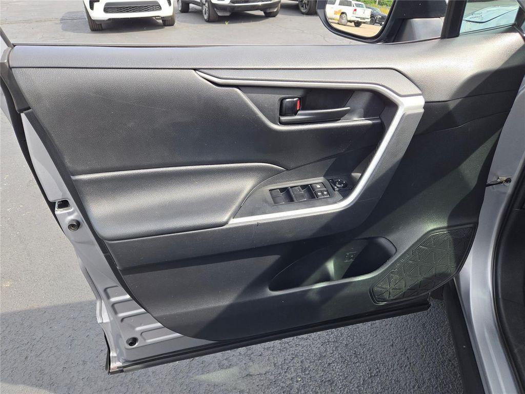 used 2021 Toyota RAV4 car, priced at $22,980