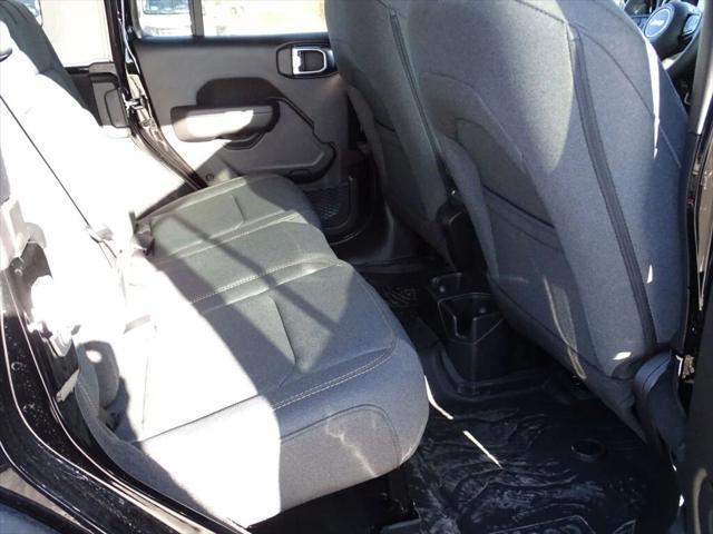 new 2025 Jeep Wrangler car, priced at $45,350