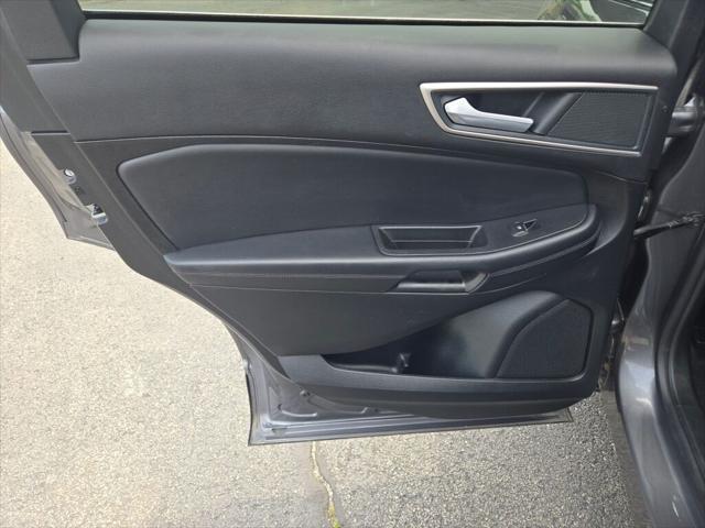 used 2024 Ford Edge car, priced at $25,480