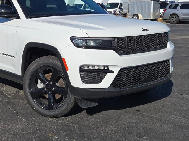 new 2024 Jeep Grand Cherokee car, priced at $45,715