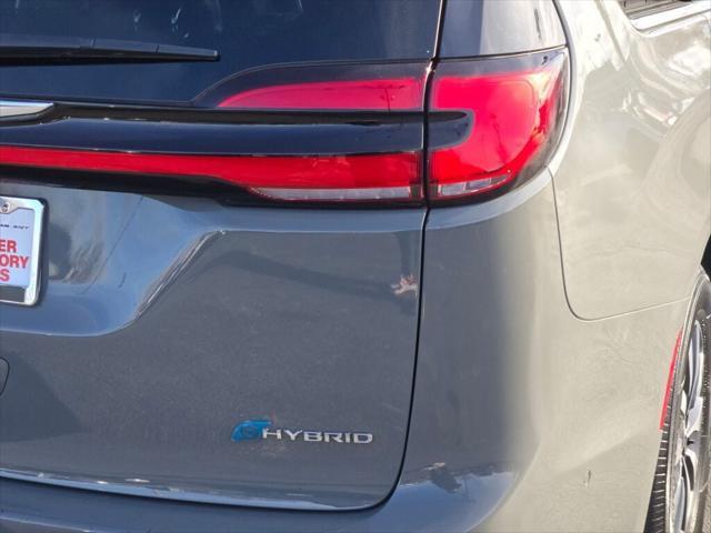 used 2022 Chrysler Pacifica Hybrid car, priced at $28,050