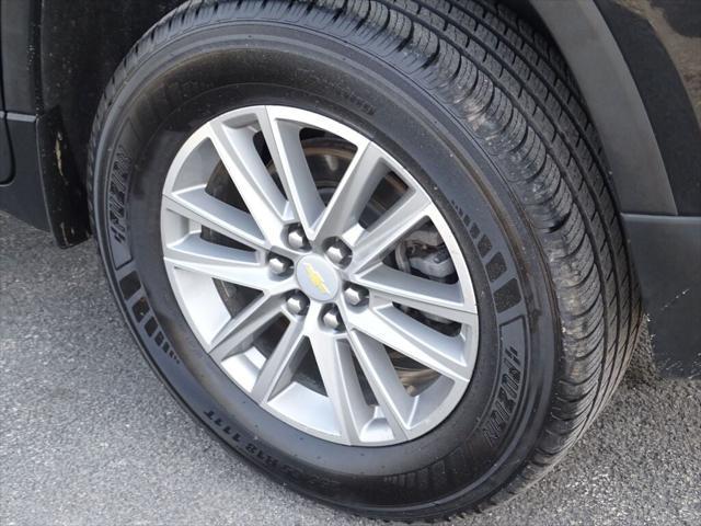 used 2022 Chevrolet Traverse car, priced at $26,900