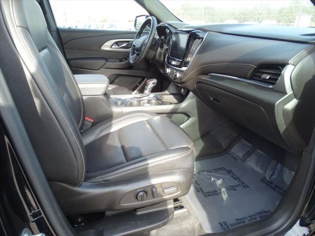 used 2022 Chevrolet Traverse car, priced at $26,900