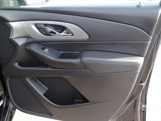 used 2022 Chevrolet Traverse car, priced at $26,900