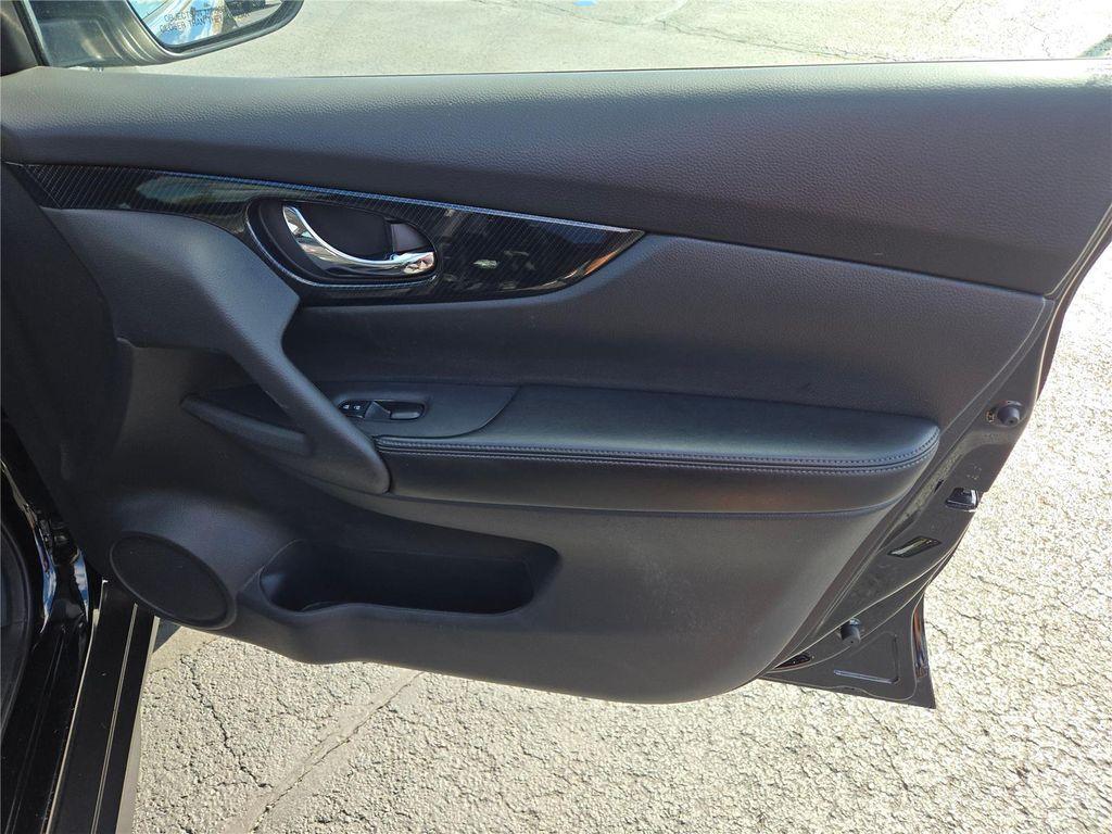 used 2020 Nissan Rogue car, priced at $16,590