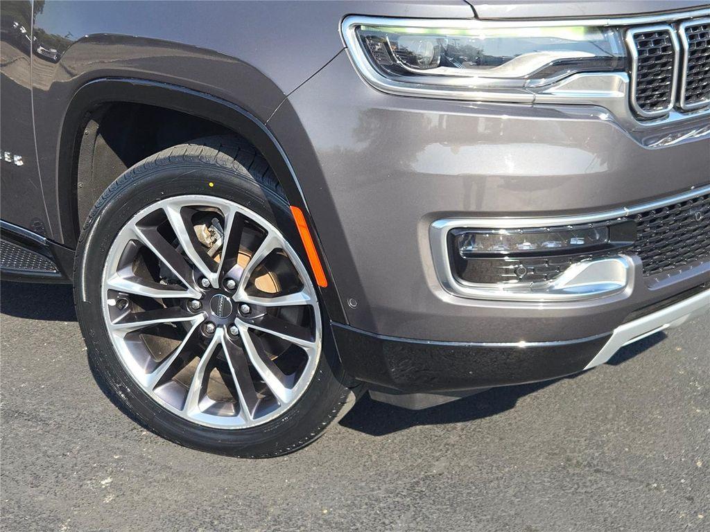 used 2022 Jeep Wagoneer car, priced at $46,460