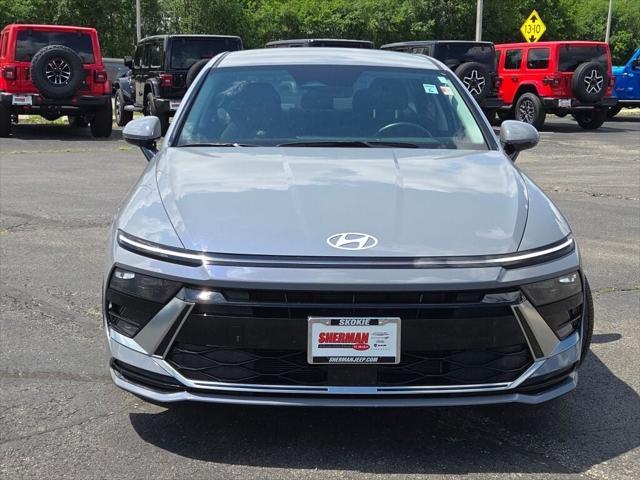 used 2024 Hyundai Sonata Hybrid car, priced at $27,000