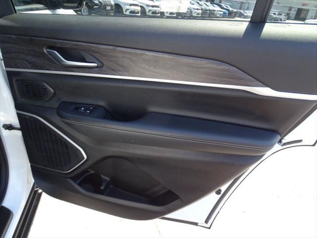 used 2021 Jeep Grand Cherokee L car, priced at $32,253