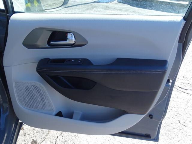 used 2022 Chrysler Pacifica car, priced at $20,990