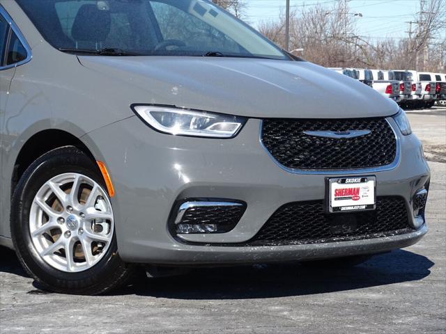 used 2022 Chrysler Pacifica car, priced at $20,990