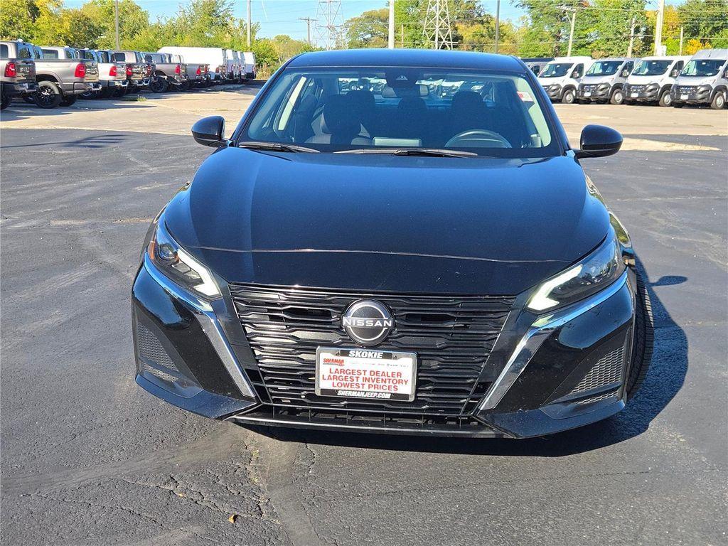 used 2023 Nissan Altima car, priced at $17,100