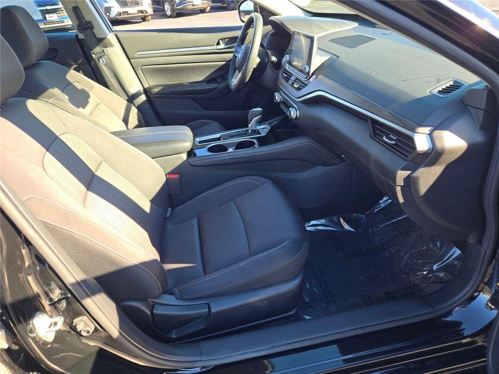 used 2023 Nissan Altima car, priced at $17,100