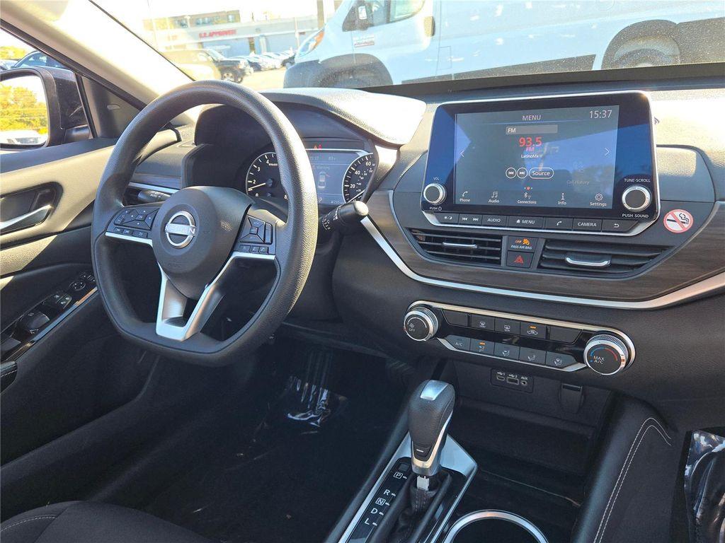 used 2023 Nissan Altima car, priced at $17,100