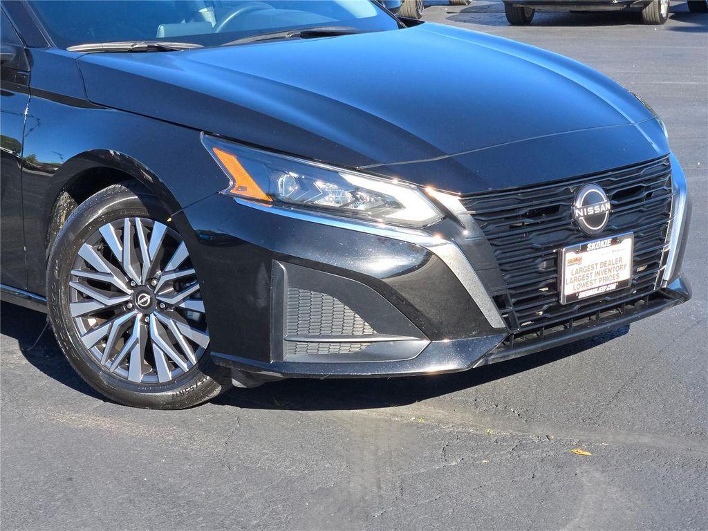 used 2023 Nissan Altima car, priced at $17,100