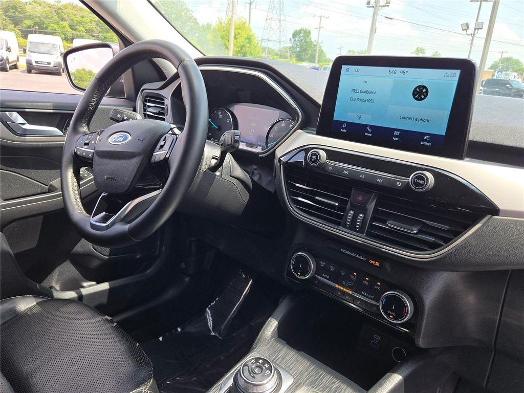 used 2022 Ford Escape car, priced at $23,480