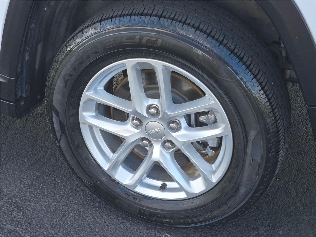 used 2023 Jeep Grand Cherokee L car, priced at $25,420