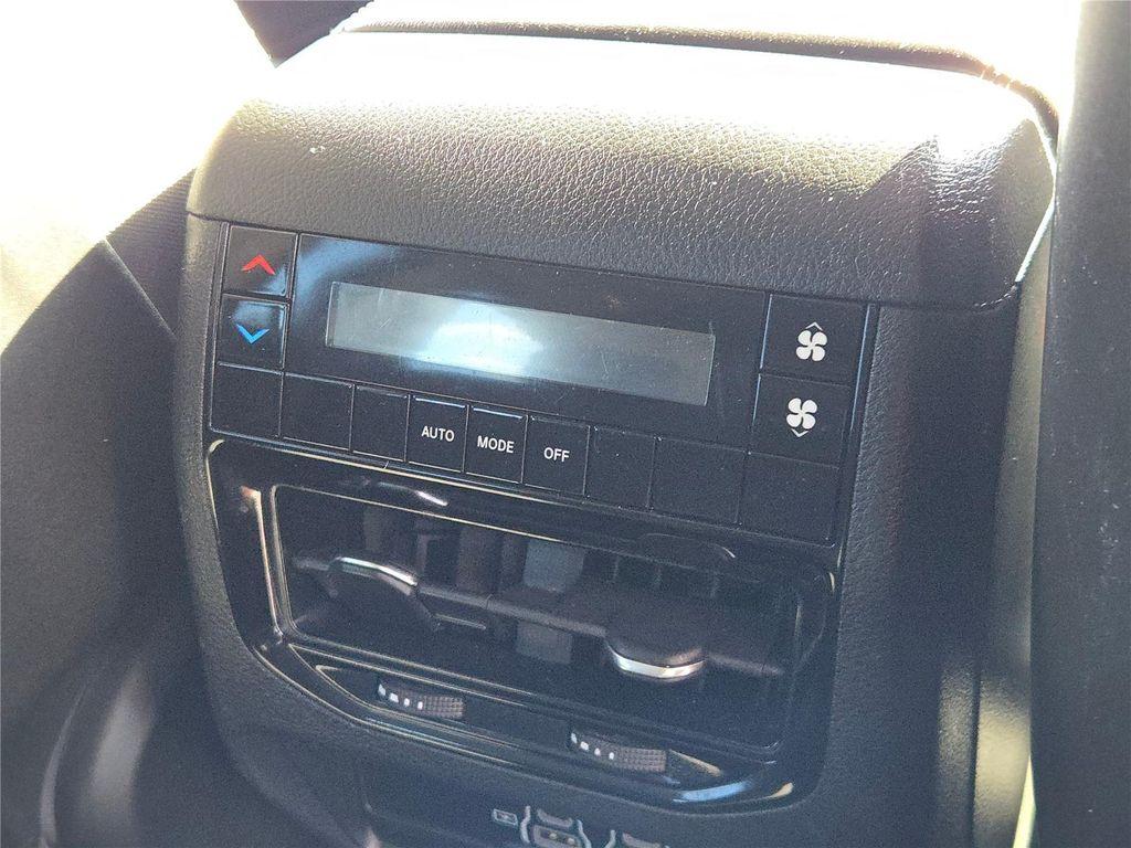 used 2023 Jeep Grand Cherokee L car, priced at $25,420