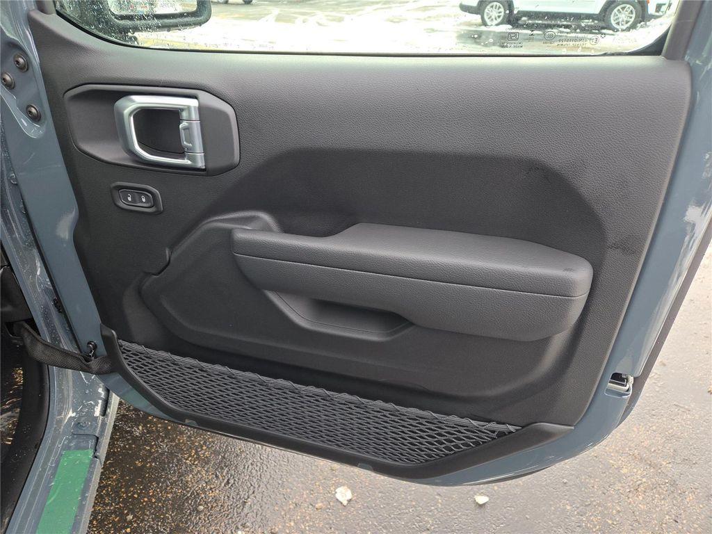 new 2026 Jeep Wrangler car, priced at $45,255