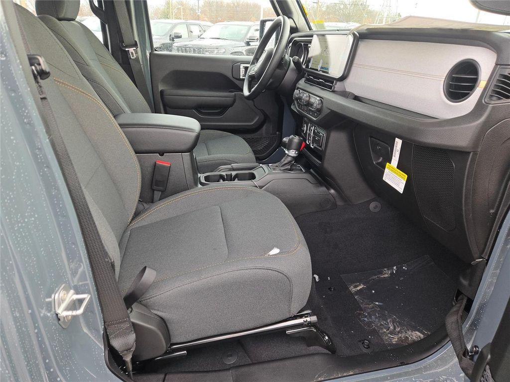 new 2026 Jeep Wrangler car, priced at $45,255