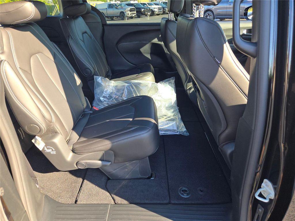 new 2026 Chrysler Pacifica car, priced at $41,485