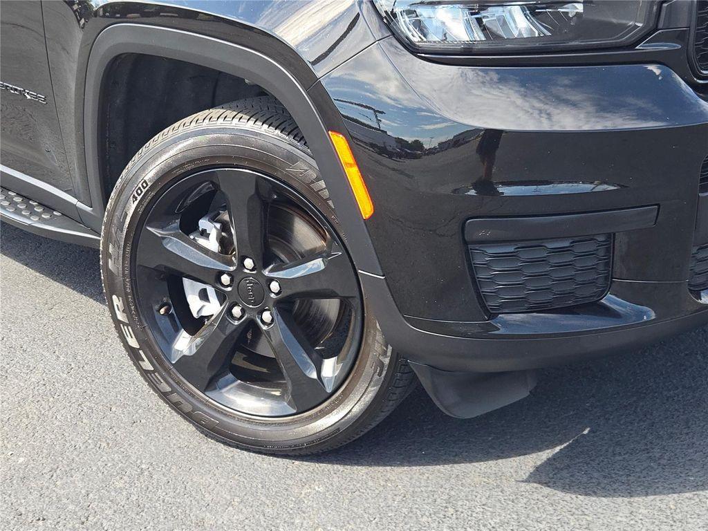 used 2024 Jeep Grand Cherokee L car, priced at $36,130
