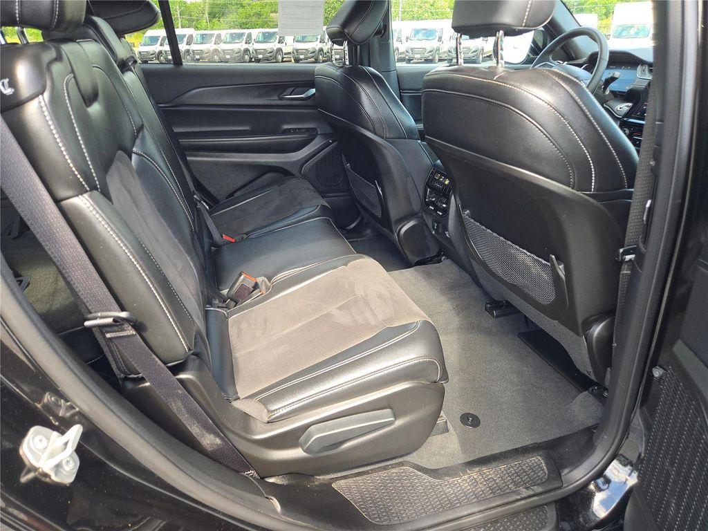 used 2024 Jeep Grand Cherokee L car, priced at $36,130