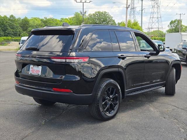 used 2024 Jeep Grand Cherokee car, priced at $33,800