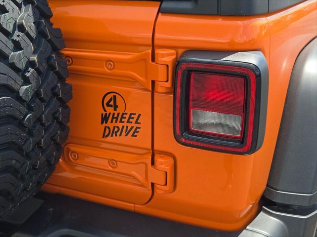 new 2025 Jeep Wrangler car, priced at $48,375