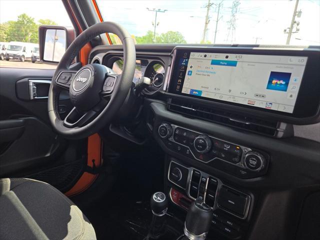 new 2025 Jeep Wrangler car, priced at $48,375