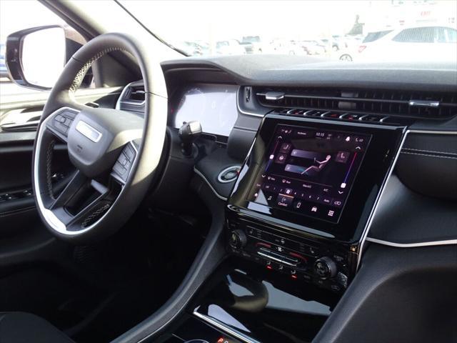 new 2025 Jeep Grand Cherokee car, priced at $47,525