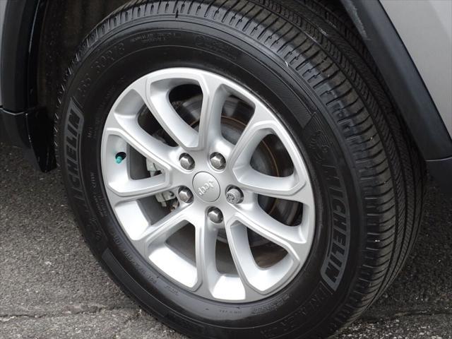 used 2021 Jeep Grand Cherokee car, priced at $25,250