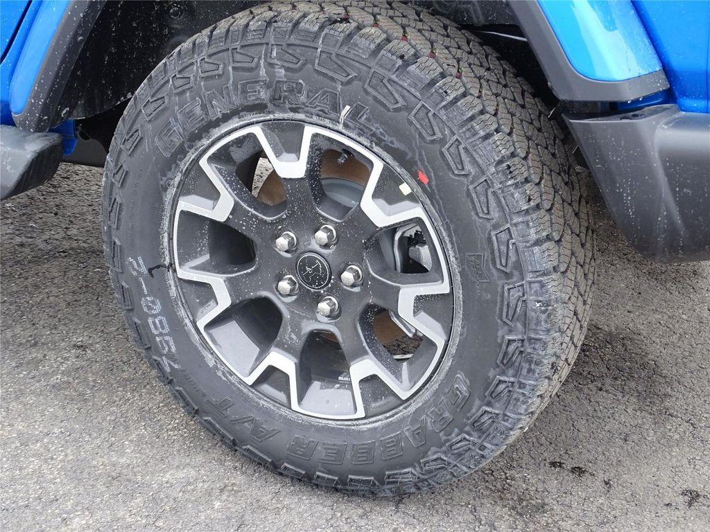 new 2025 Jeep Wrangler car, priced at $50,343