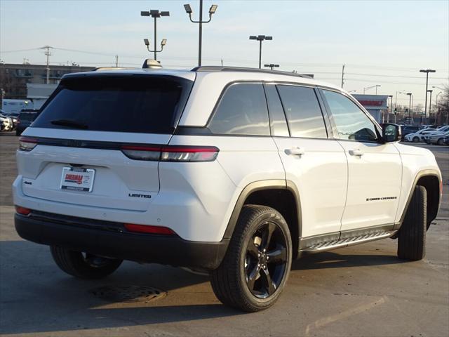 new 2025 Jeep Grand Cherokee car, priced at $46,010