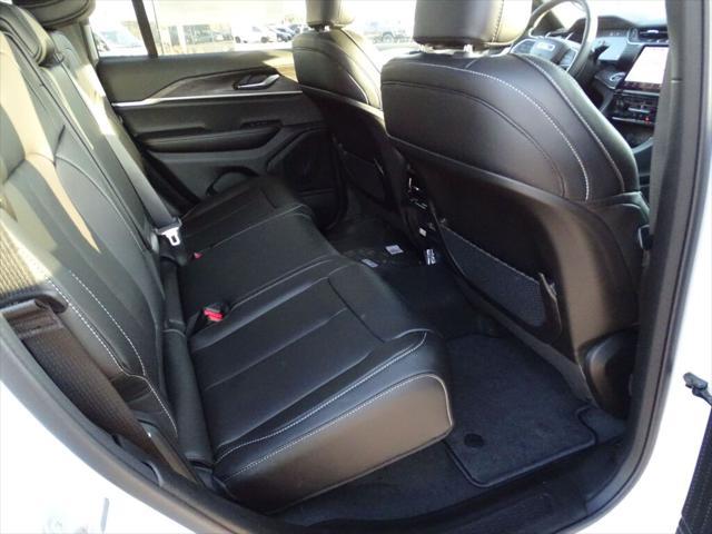 new 2025 Jeep Grand Cherokee car, priced at $46,010