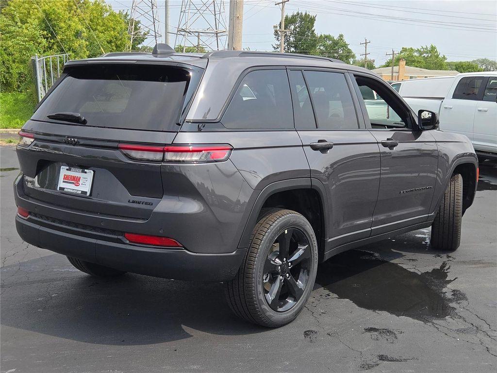 new 2025 Jeep Grand Cherokee car, priced at $43,485