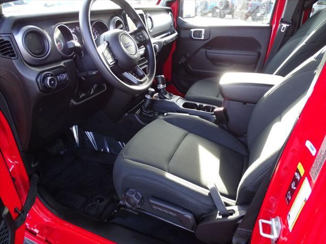 used 2022 Jeep Wrangler Unlimited car, priced at $38,000