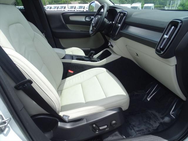 used 2022 Volvo XC40 car, priced at $22,928