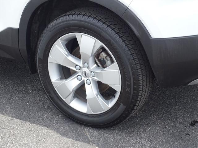 used 2022 Volvo XC40 car, priced at $22,928