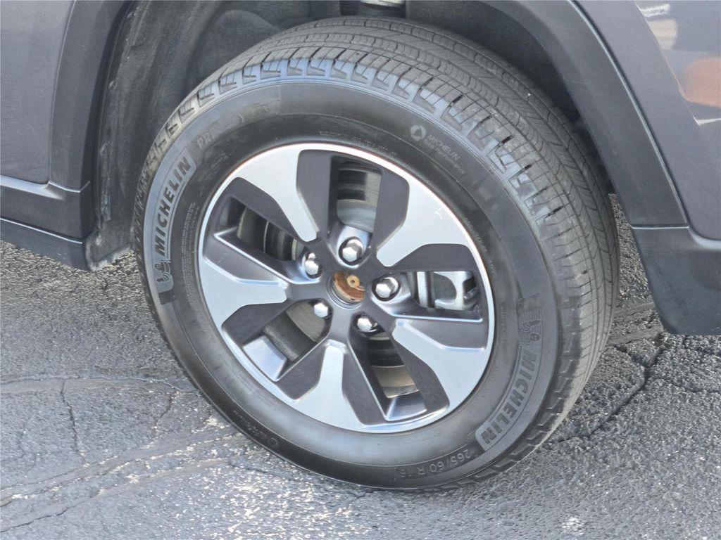 used 2023 Jeep Grand Cherokee 4xe car, priced at $27,460