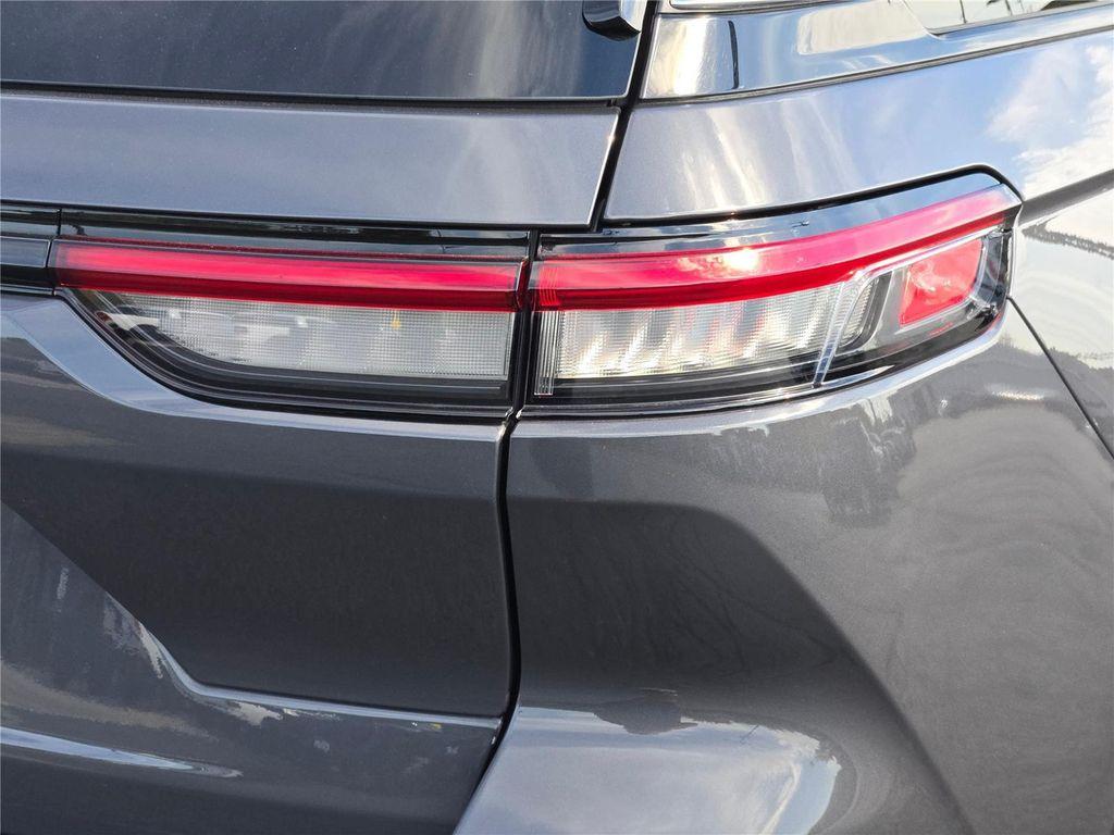 used 2023 Jeep Grand Cherokee 4xe car, priced at $27,460