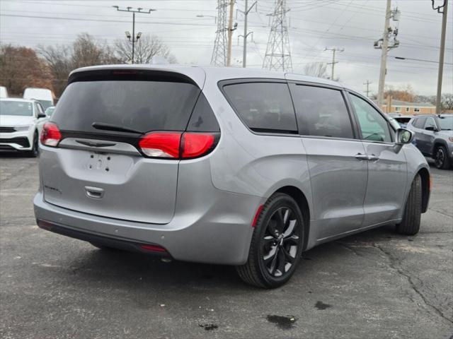 used 2018 Chrysler Pacifica car, priced at $18,000