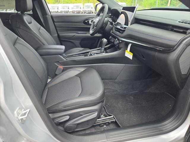 new 2025 Jeep Compass car, priced at $27,855