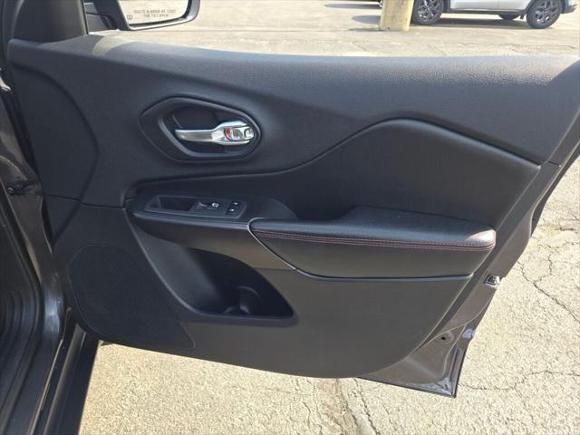 used 2019 Jeep Cherokee car, priced at $21,980