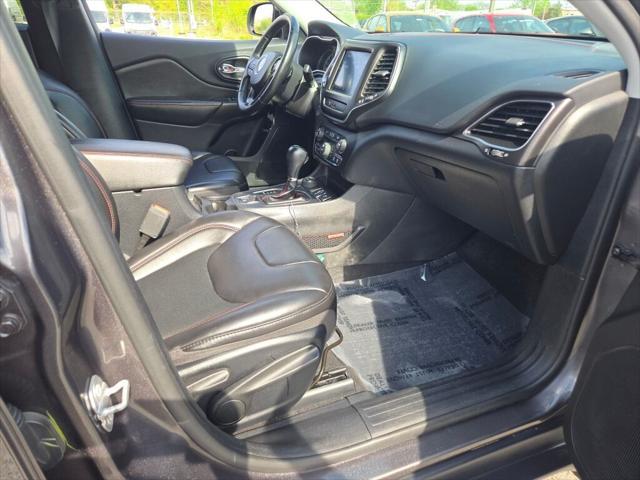 used 2019 Jeep Cherokee car, priced at $21,980