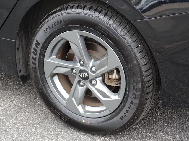 used 2021 Kia K5 car, priced at $17,316